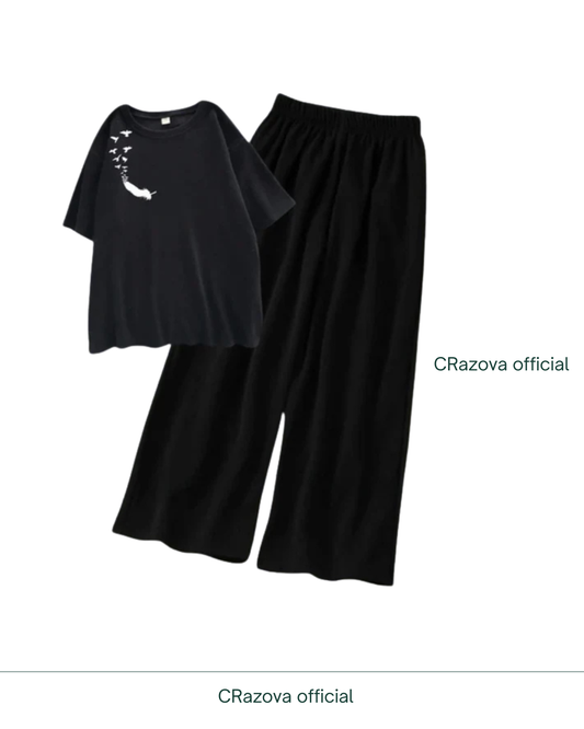 Printed Tee & Black Flapper