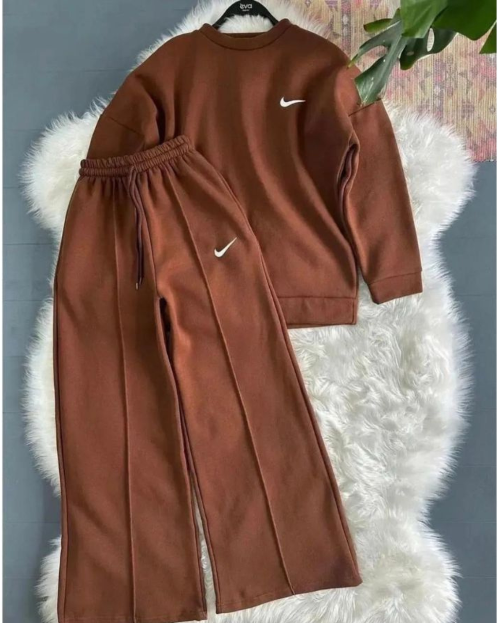 Winter Tracksuit Sweatshirt & Trouser - Crazova Official