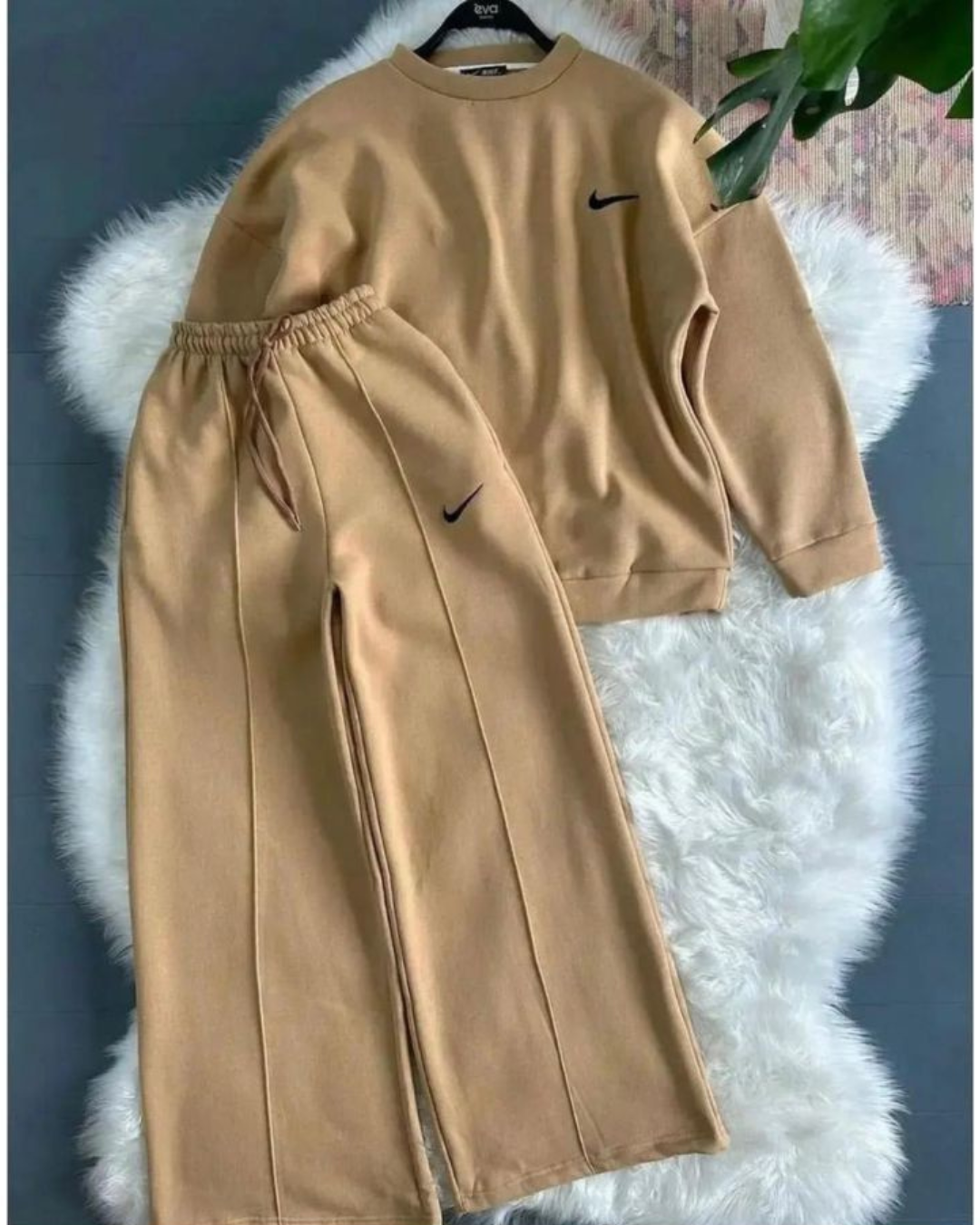 Winter Tracksuit Sweatshirt & Trouser - Crazova Official